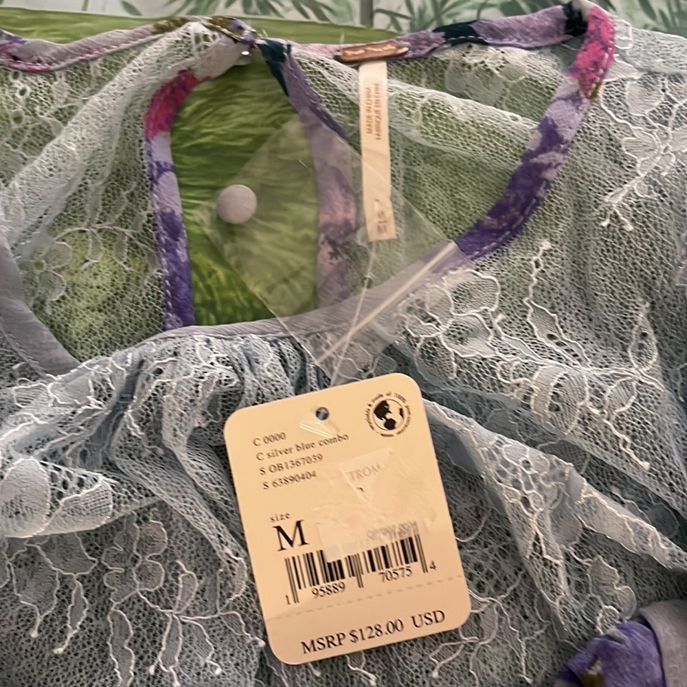 🎉HOST PICK🎉FREE PEOPLE Daphne Floral & Lace Peasant Top, Medium, NWT - Picture 11 of 12